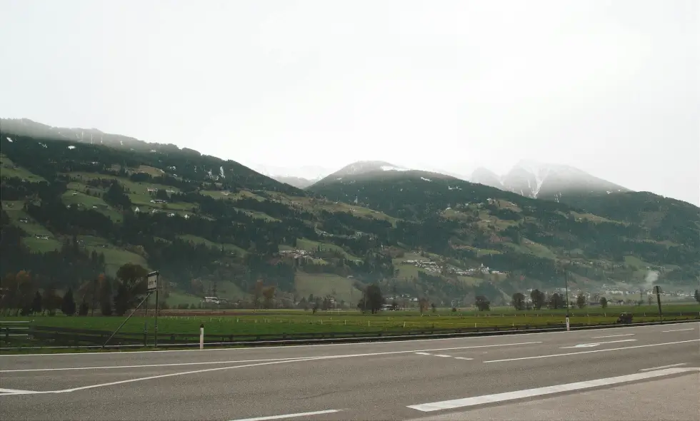Specific features of Austria’s motorway network and the purchase of the e-vignette