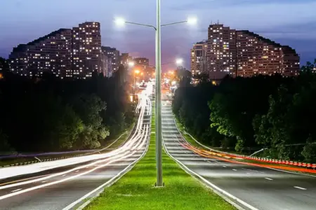 Automagistralių rekonstrukcija: valdytoja įmonė pranešė, kiek truks eismo sutrikimai.