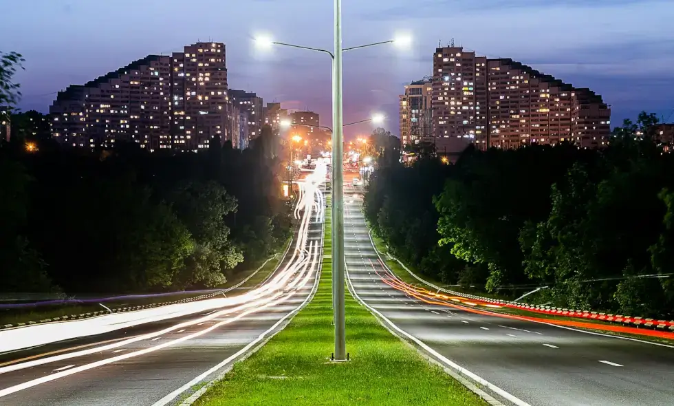 Automagistralių rekonstrukcija: valdytoja įmonė pranešė, kiek truks eismo sutrikimai.