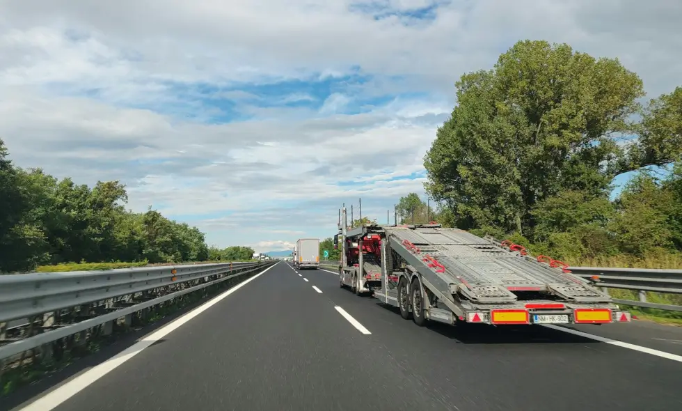 Возење во Австрија: вињета и сообраќајни правила